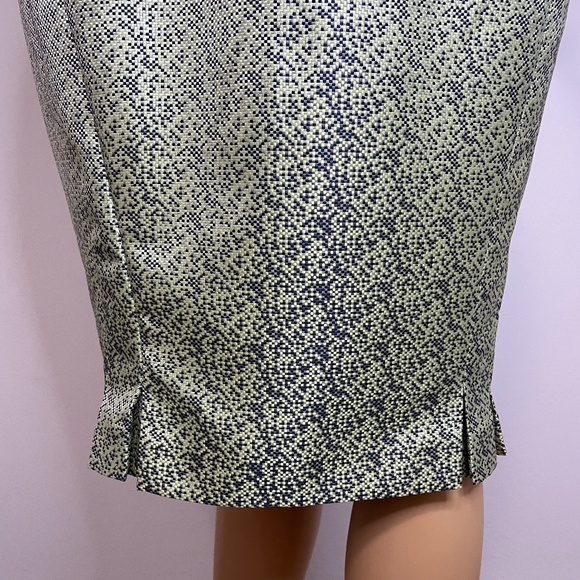 Gorgeous neon green navy gray tiny square jacquard pencil skirt with neon lining - Picture 11 of 13